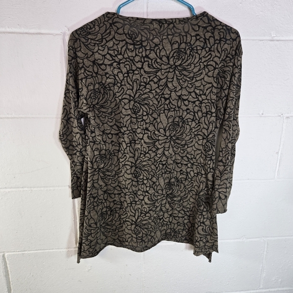 Cut Loose brown burnout floral tunic top - Picture 3 of 8
